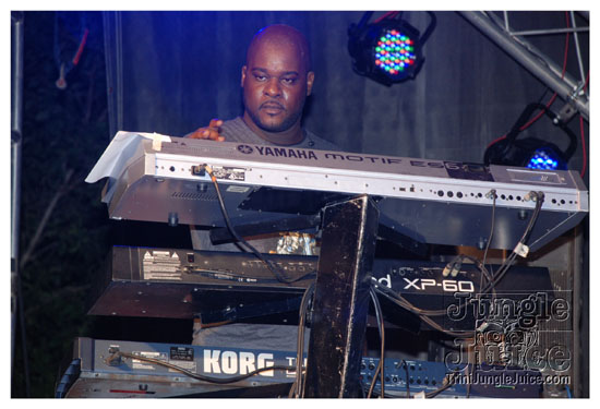 beach_jouvert_apr11-274