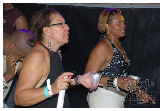 beach_jouvert_apr11-284