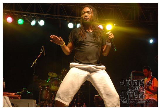 beach_jouvert_apr11-294