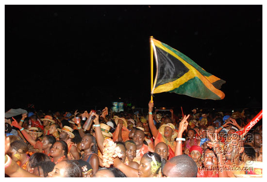 beach_jouvert_apr11-310