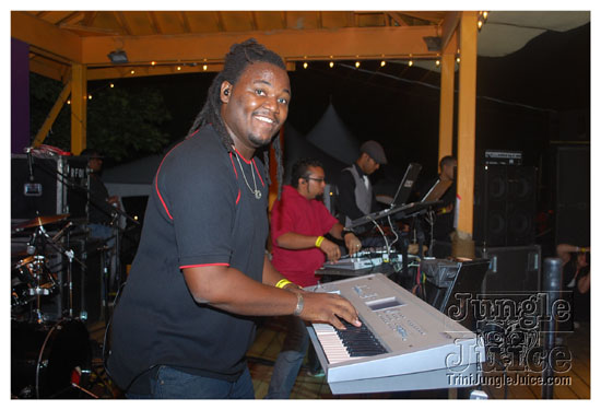 big_ppl_outdoor_aug2-024