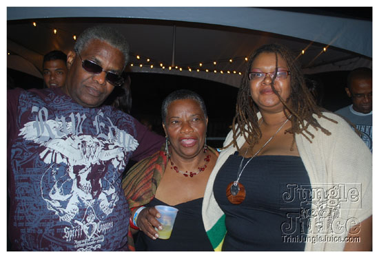 big_ppl_outdoor_aug2-033