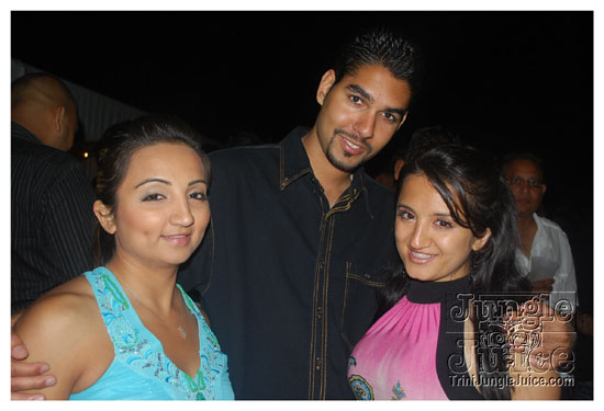 big_ppl_outdoor_aug2-037