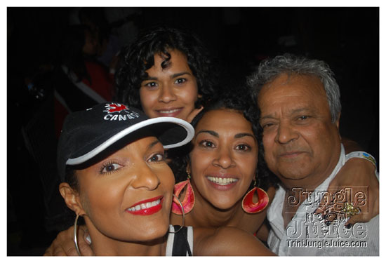 big_ppl_outdoor_aug2-096