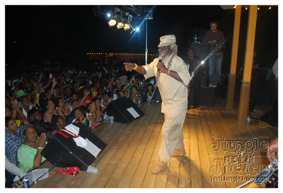 big_ppl_outdoor_aug2-140