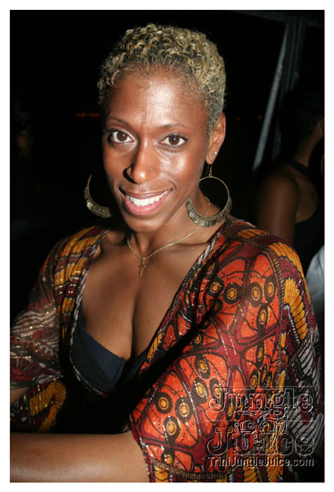 black_and_white_boatride_may23-020