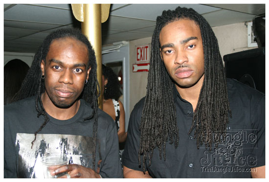 black_and_white_boatride_may23-030