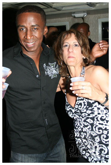 black_and_white_boatride_may23-038