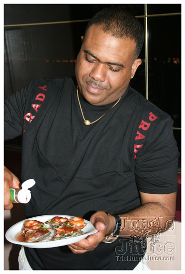 black_and_white_boatride_may23-046