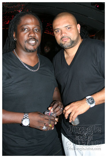 black_and_white_boatride_may23-051