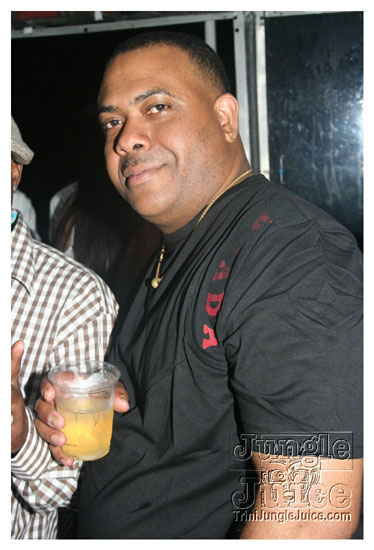 black_and_white_boatride_may23-069