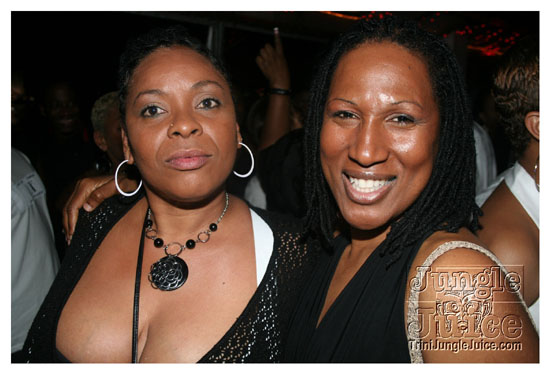 black_and_white_boatride_may23-075