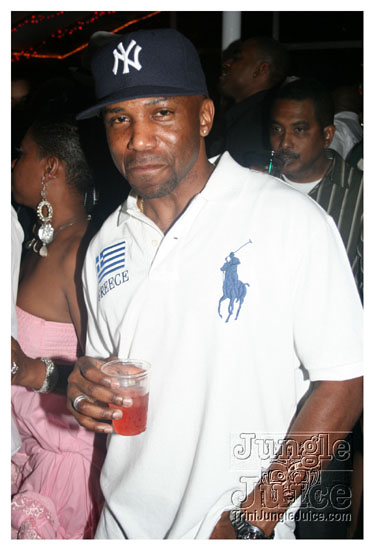 black_and_white_boatride_may23-084