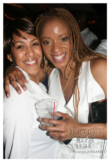 black_and_white_boatride_may23-085