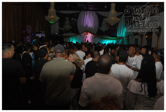 black_n_white_oct9-024