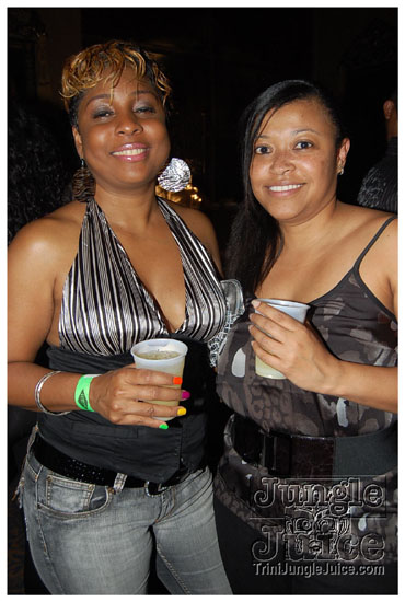 black_n_white_oct9-047