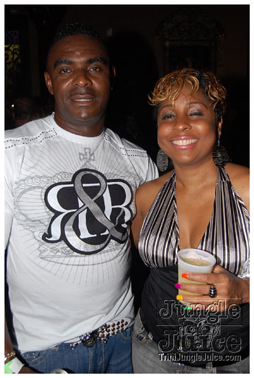 black_n_white_oct9-048