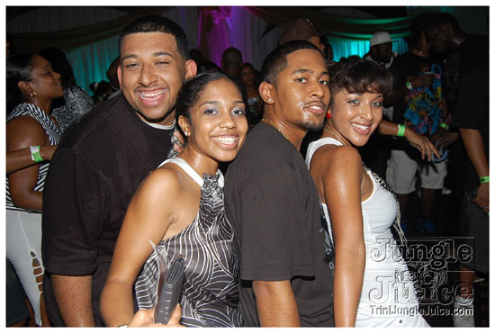 black_n_white_oct9-071