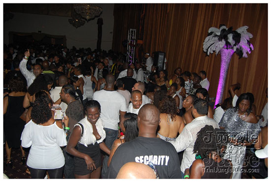 black_n_white_oct9-075