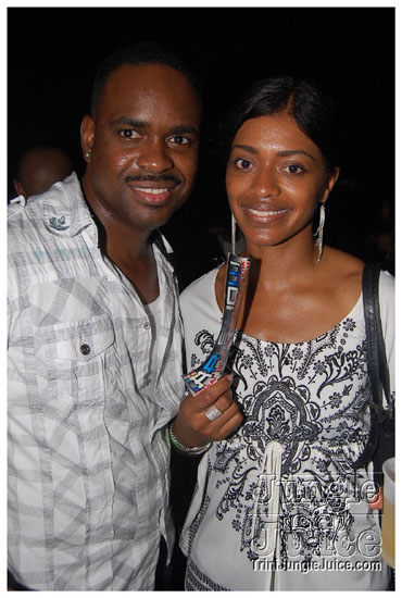 black_n_white_oct9-082