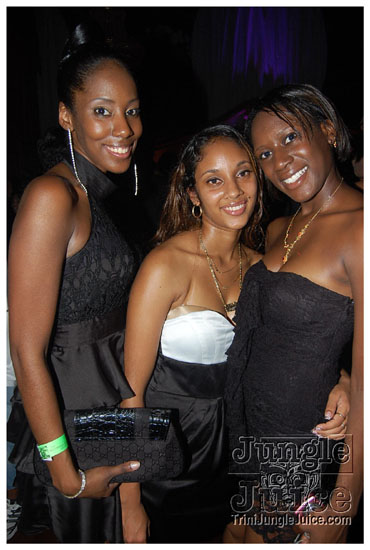 black_n_white_oct9-087