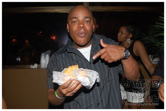 black_n_white_oct9-092