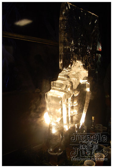 black_n_white_oct9-100