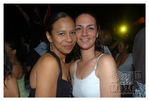 blue_range_cooler_fete_2009-001