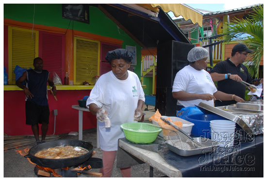 booze_cruise_2009_pt1-018