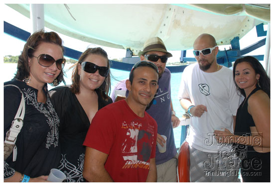 booze_cruise_2009_pt1-033