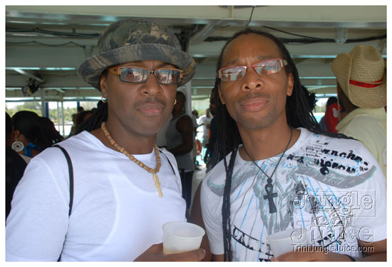 booze_cruise_2009_pt1-067