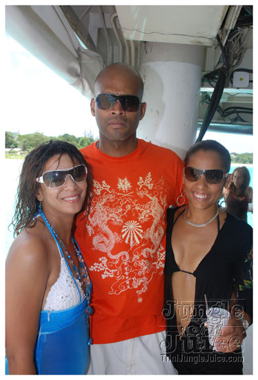 booze_cruise_2009_pt1-075