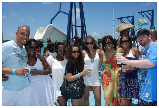booze_cruise_2009_pt1-080
