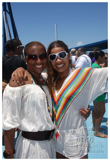 booze_cruise_2009_pt1-095