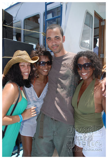 booze_cruise_2009_pt1-098