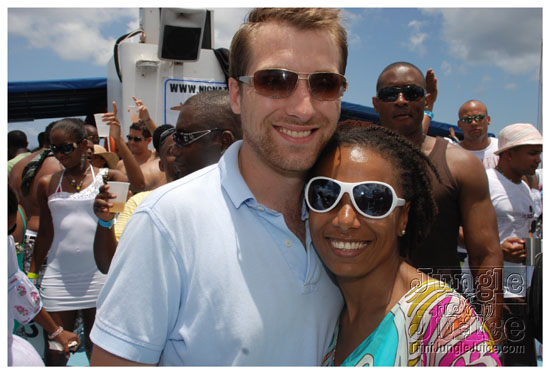 booze_cruise_2009_pt1-138