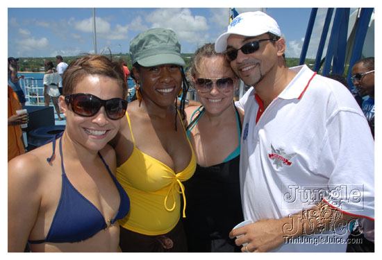 booze_cruise_2009_pt1-213