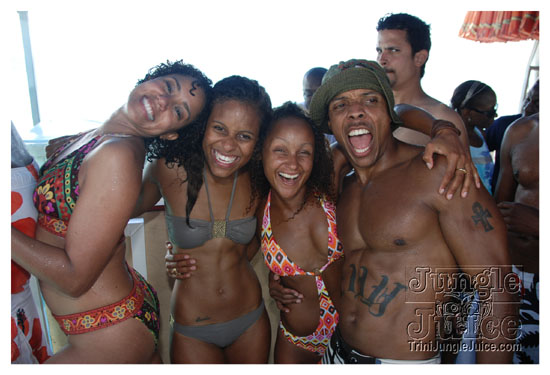 booze_cruise_2009_pt1-226