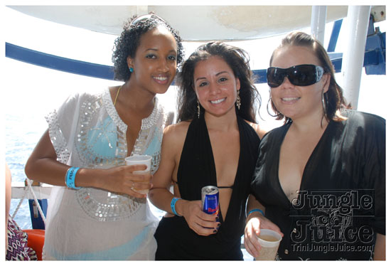 booze_cruise_2009_pt2-011