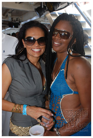 booze_cruise_2009_pt2-018