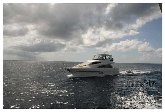 booze_cruise_2009_pt2-042