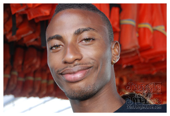 booze_cruise_2009_pt2-077