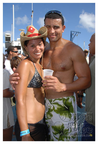 booze_cruise_2009_pt2-087