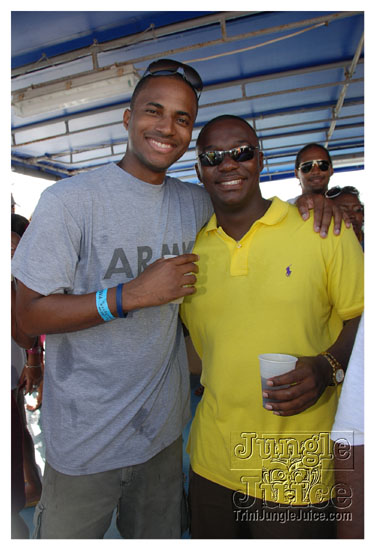 booze_cruise_2009_pt2-090