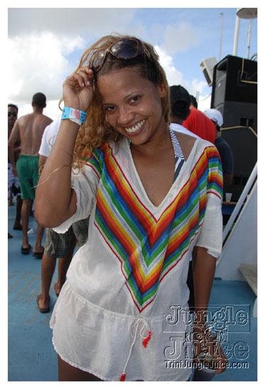 booze_cruise_2009_pt2-101