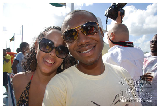 booze_cruise_2009_pt2-120