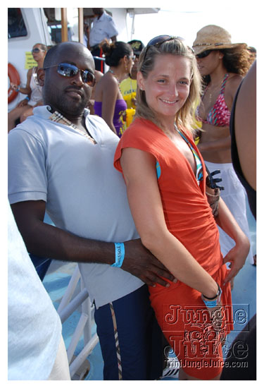 booze_cruise_2009_pt2-123