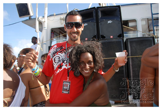 booze_cruise_2009_pt2-134