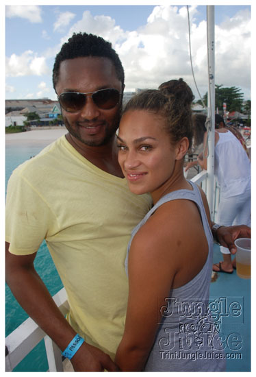 booze_cruise_2009_pt2-155