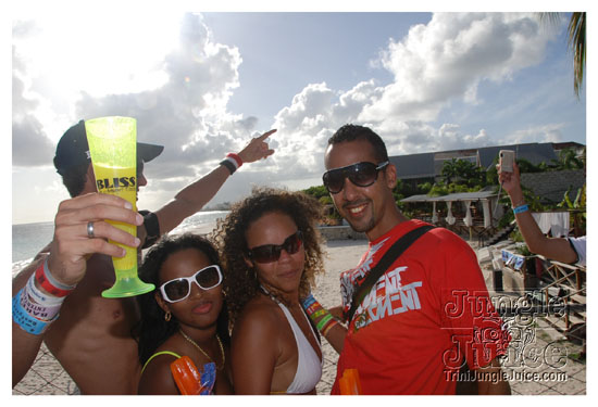 booze_cruise_2009_pt2-177